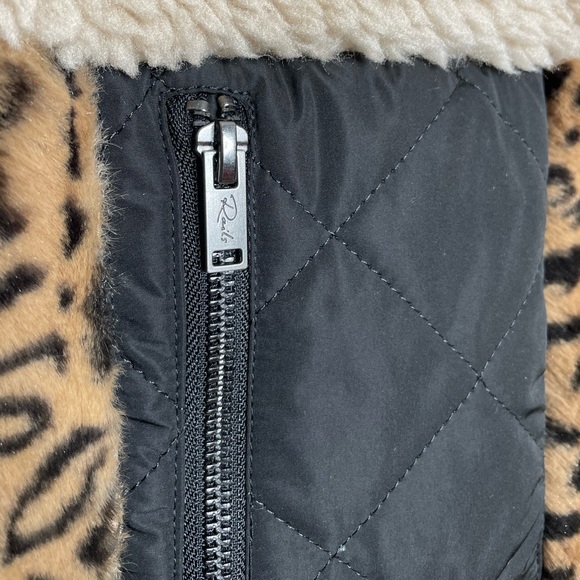 Rails | Saga Plush Sherpa Pullover in Cream Leopard Mix XS - Picture 4 of 10